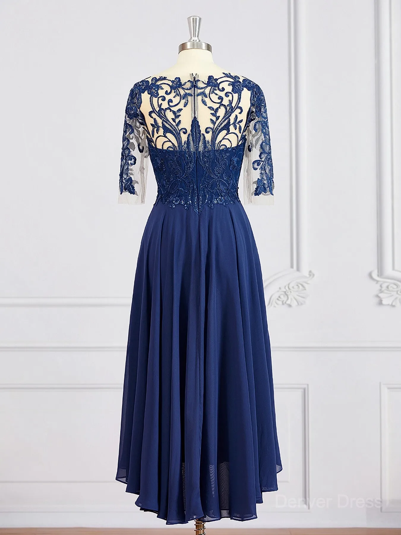 A-Line Bateau Tea-Length Chiffon Mother of the Bride Dresses With Appliques Lace